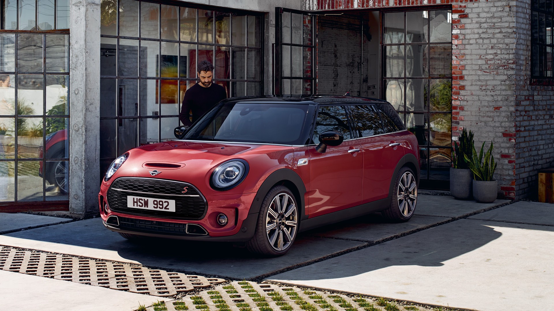 MINI Clubman front